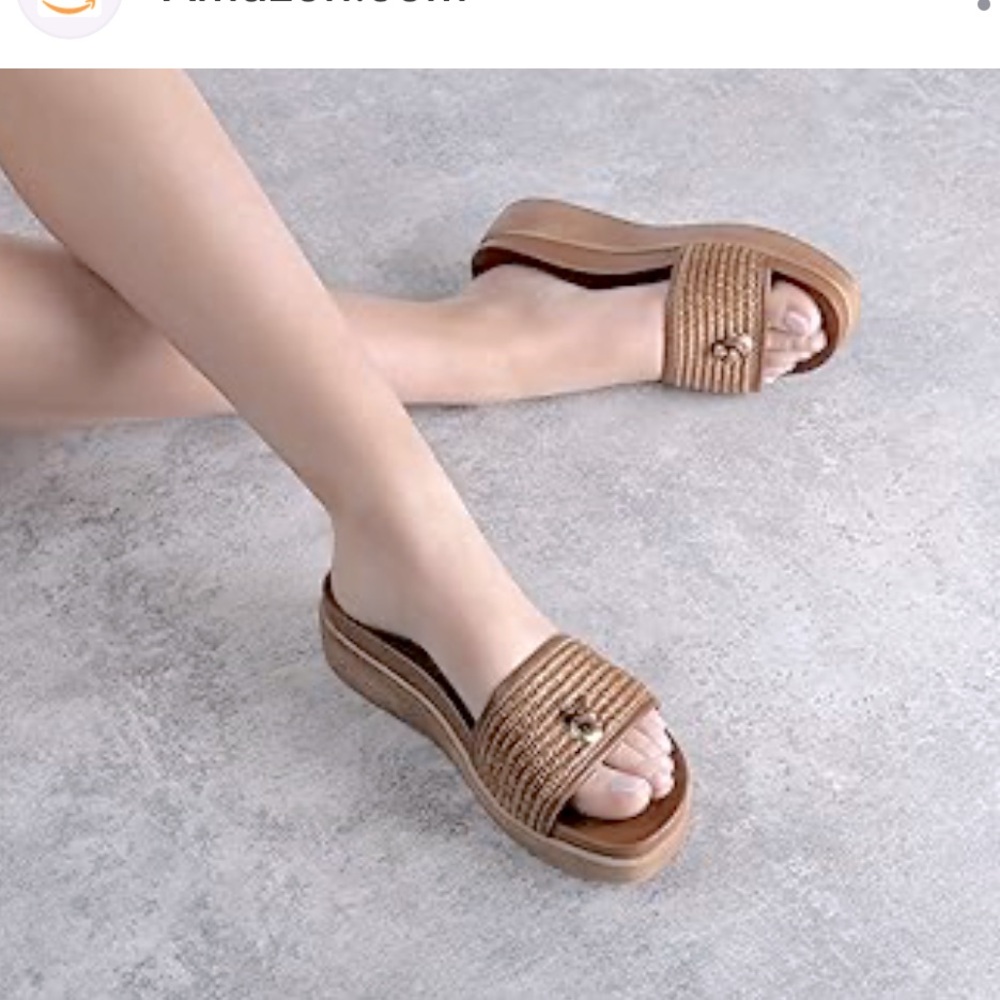 Donald Pliner Farrah Women's Wedge Sandals New - Picture 16 of 16